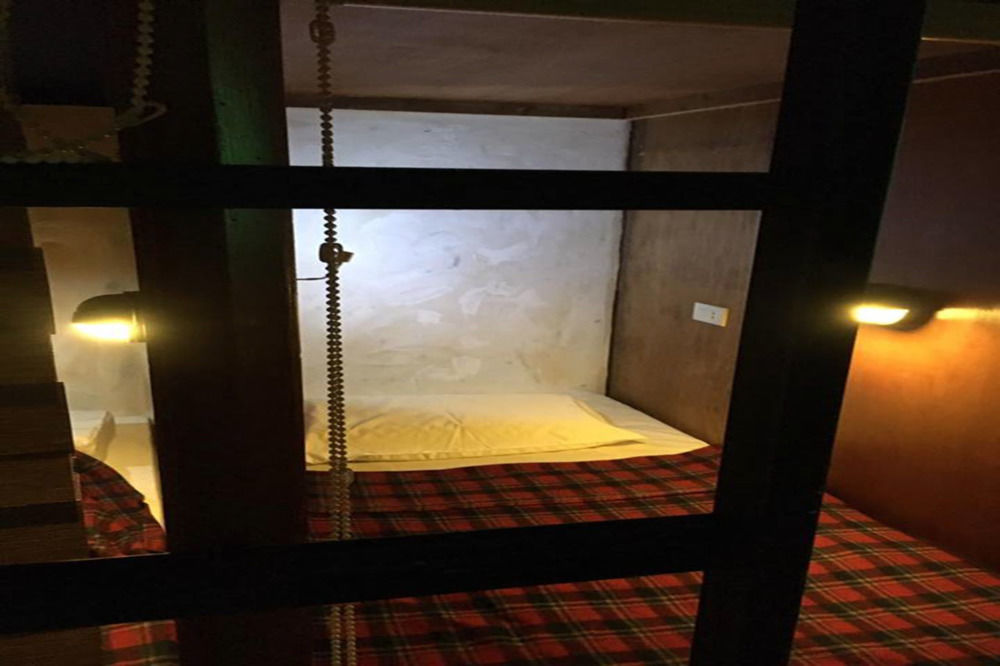 Wire Hostel Patong Dış mekan fotoğraf