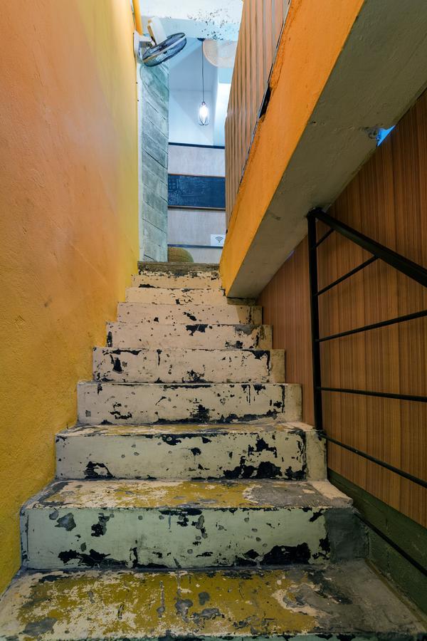 Wire Hostel Patong Dış mekan fotoğraf